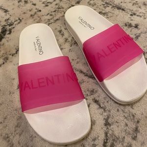 Valentino Slides